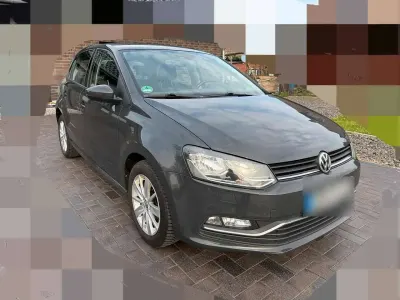 Gebraucht VW Polo Comfortline 75 PS (55 kW) 2015 Grau Limousine