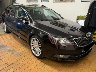 Gebraucht Skoda Superb 170 PS (125 kW) 2014 Schwarz Kombi
