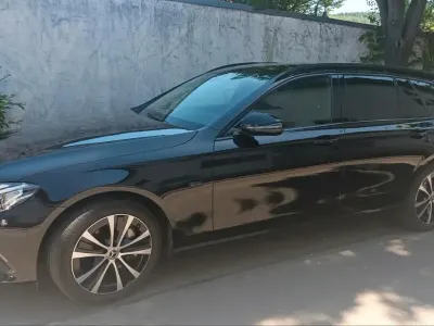 Używany Mercedes E300