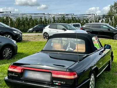 Gebraucht Alfa Romeo Spider 120 PS (88 kW) 1992 Schwarz Cabrio