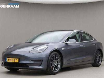 Usado Tesla Model 3 Standard Range 175 kW (238 HP) 2020 Cinzento Sedan