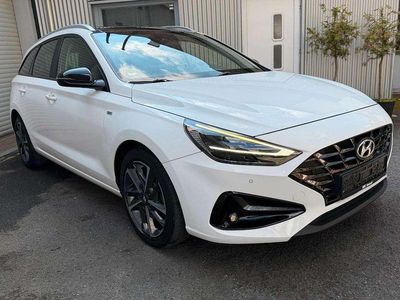 Gebraucht Hyundai i30 Edition 30+ 159 PS (116 kW) 2021 Polar white Kombi