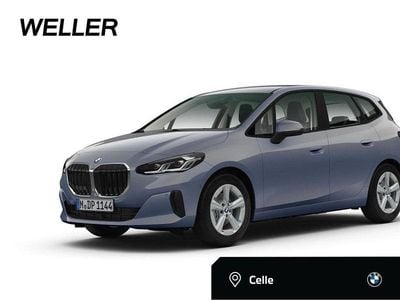 Gebraucht BMW 220 Active Tourer Comfort Edition 156 PS (114 kW) 2023 Sparkling kupfergrau (grau) Van / Kleinbus