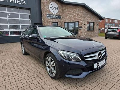 Gebraucht Mercedes C220 AMG line 170 PS (125 kW) 2015 Blau Kombi