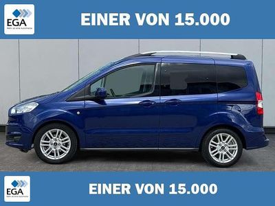 Gebraucht Ford Tourneo Courier Titanium 101 PS (74 kW) 2018 Blau metallic Van / Kleinbus