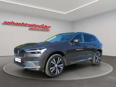 Gebraucht Volvo XC60 Plus 145 PS (106 kW) 2022 SUV