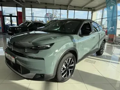 Nowe Citroën C4 145 KM (106 kW) 2026 Zielony SUV