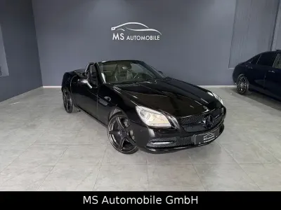 Gebraucht Mercedes SLK200 184 PS (135 kW) 2011 Schwarz Cabrio