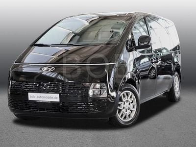 Abyss black (schwarz) Gebraucht 2024 Hyundai Staria Trend Van / Kleinbus | 37.350 € (Superpreis)
