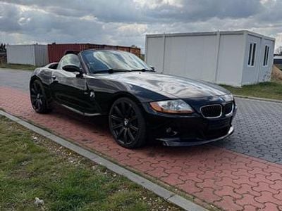 Second-hand BMW Z4 230 CP (169 kW) 2003 Negru Cabrio