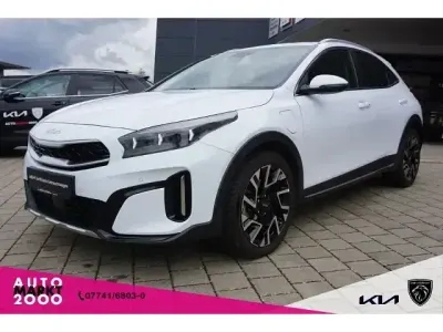 Gebraucht Kia XCeed Spirit 141 PS (103 kW) 2022 Weiss SUV