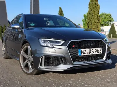 Second-hand Audi RS3 Sport 400 CP (294 kW) 2019 Gri Berlinǎ