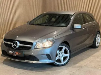 Gebraucht Mercedes A180 109 PS (80 kW) 2016 Grau Kleinwagen