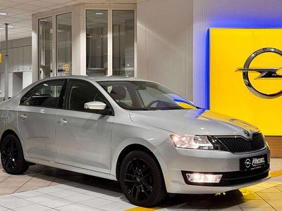 Gebraucht Skoda Rapid Ambition 110 PS (80 kW) 2019 Brilliantsilber metallic Limousine