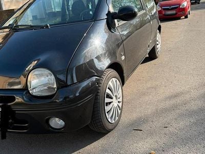 Gebraucht Renault Twingo 75 PS (55 kW) 2004 Schwarz Kleinwagen