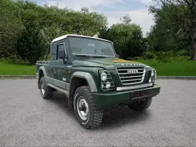 Gebraucht Iveco Massif 145 PS (106 kW) 2010 Grün Pickup