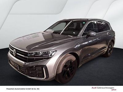 Gebraucht VW Touareg R-line 231 PS (169 kW) 2024 Siliziumgrau SUV