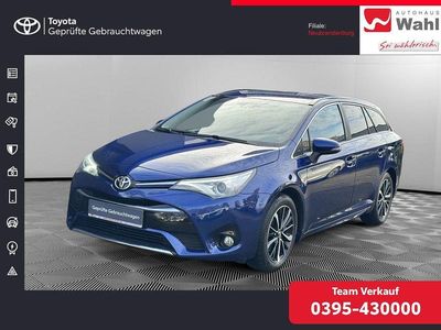 Gebraucht Toyota Avensis Team 147 PS (108 kW) 2018 Blau Kombi