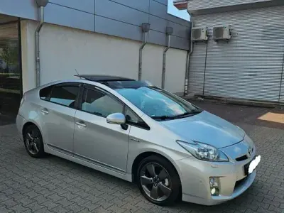 Gebraucht Toyota Prius 136 PS (100 kW) 2012 Silber Limousine