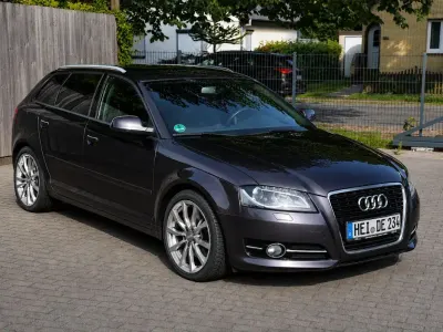 Gebraucht Audi A3 Ambition 105 PS (77 kW) 2012 Andere farben Kleinwagen