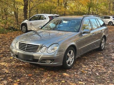 Mercedes E320