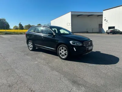 Gebraucht Volvo XC60 190 PS (139 kW) 2015 Schwarz SUV