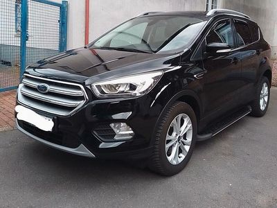 Second-hand Ford Kuga 150 CP (110 kW) 2018 Negru SUV