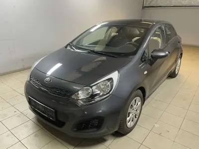 Gebraucht Kia Rio Attract 69 PS (50 kW) 2014 (abt) graphite Kleinwagen