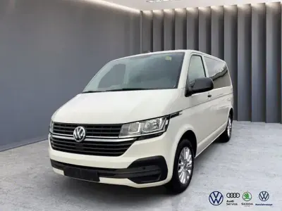 Gebraucht VW Multivan Family 150 PS (110 kW) 2020 Van / Kleinbus