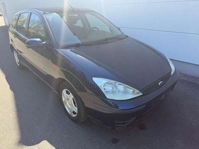 Second-hand Ford Focus Futura 101 CP (74 kW) 2003 Albastru Berlinǎ