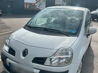 Gebraucht Renault Modus 75 PS (55 kW) 2011 Weiß Van / Kleinbus