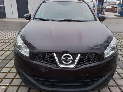 Gebraucht Nissan Qashqai 360º 131 PS (96 kW) 2013 Schwarz SUV
