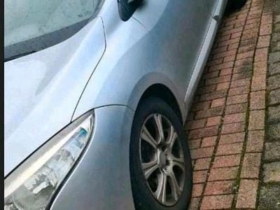 Usata Renault Mégane III 110 CV (80 kW) 2009 Argento Station wagon