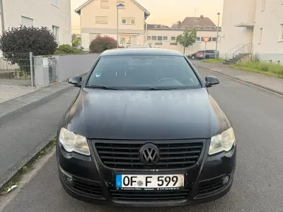 Gebraucht VW Passat 116 PS (85 kW) 2005 Schwarz Limousine
