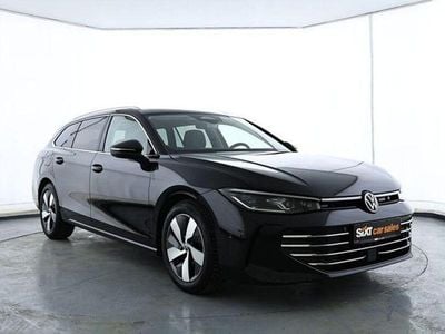 Gebraucht VW Passat Elegance 150 PS (110 kW) 2025 Schwarz Kombi