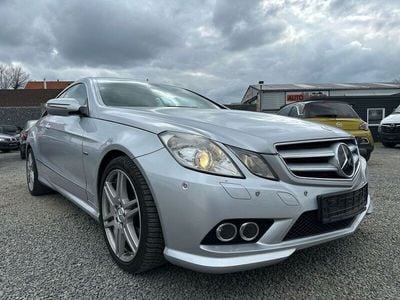 Gebraucht Mercedes E350 Sport 231 PS (169 kW) 2009 Iridiumsilber  metalliclack Coupé