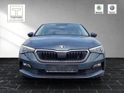 Grau Gebraucht 2019 Skoda Scala Clever Kleinwagen | 17.300 € (Fairer Preis)