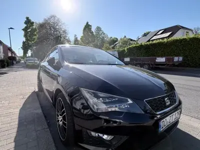 Używany Seat Leon SC FR 179 KM (131 kW) 2013 Czarny Hatchback