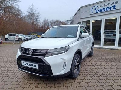 Neu Suzuki Vitara Comfort 129 PS (94 kW) 2025 Weiss uni SUV