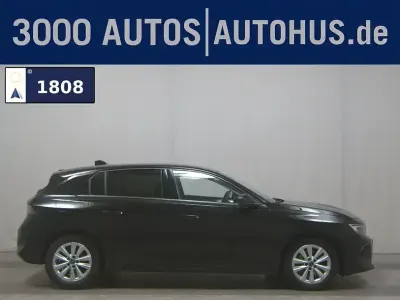 Gebraucht Opel Astra Business 131 PS (96 kW) 2022 Diamant schwarz Kleinwagen