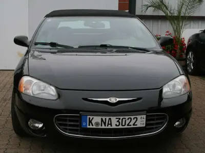 Gebraucht Chrysler Sebring Cabriolet 203 PS (149 kW) 2001 Black clear coat Cabrio