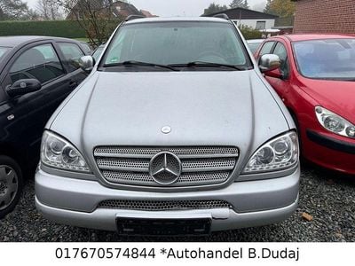 Usata Mercedes ML320 218 CV (160 kW) 1998 Argento SUV