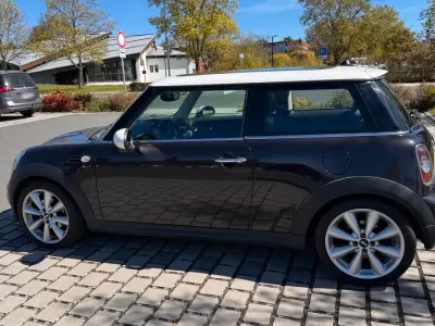 Usado Mini Cooper D 109 HP (80 kW) 2013 Castanho Citadino