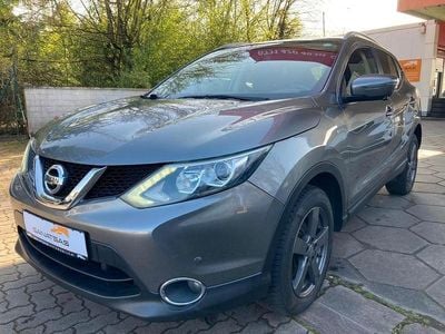 Gebraucht Nissan Qashqai N-Connecta 116 PS (85 kW) 2016 Grau SUV