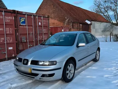 Gebraucht Seat Leon 105 PS (77 kW) 2003 Silber Kleinwagen