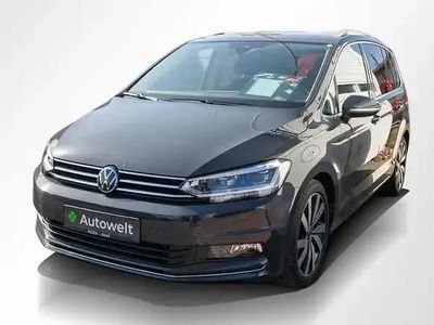Second-hand VW Touran Highline 150 CP (110 kW) 2023 Gri Monovolum