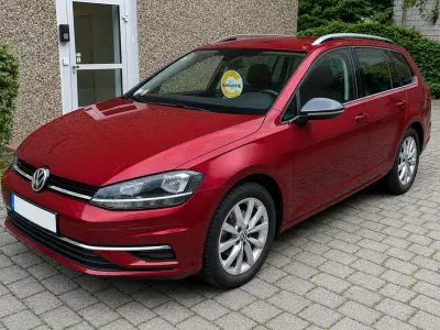 Gebraucht VW Golf VII IQ Drive 150 PS (110 kW) 2019 Rot Kombi