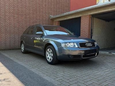 Second-hand Audi A4 102 CP (75 kW) 2002 Gri Break