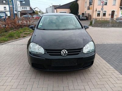 Usata VW Golf IV Trendline 75 CV (55 kW) 2006 Nero Berlina