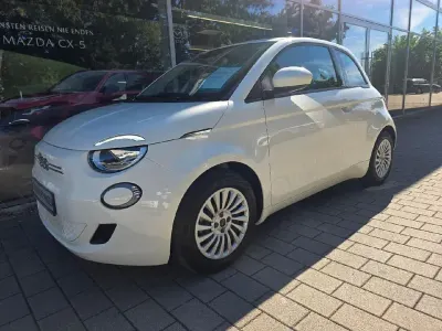 Gebraucht Fiat 500e 86 kW (118 PS) 2023 Arktisweiß Limousine